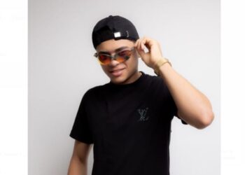 Cantor Lucas Passos lança segundo disco nesta sexta-feira