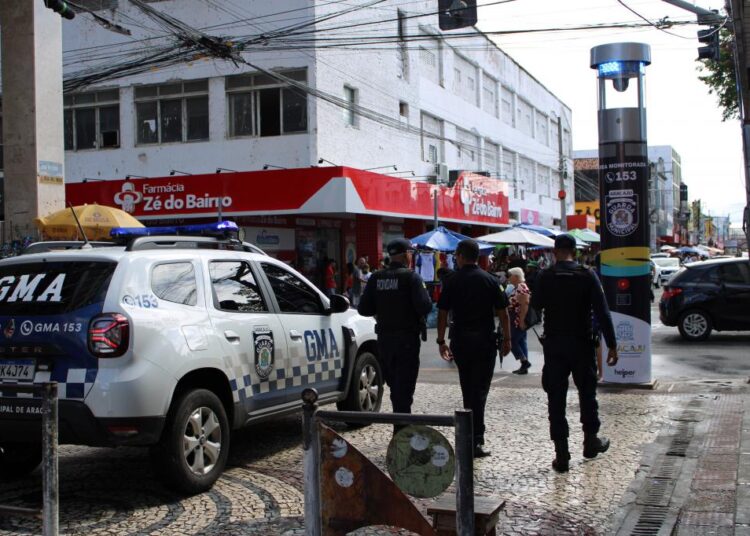 Guarda Municipal realiza treinamento para operação de totens de segurança em Aracaju