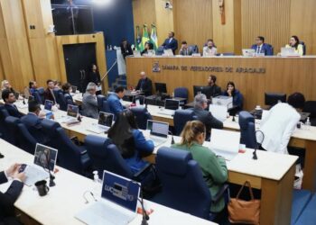 Saúde de Aracaju apresenta avanços e desafios na prestação de contas do 1º quadrimestre de 2025