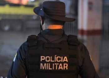 Flanelinha é preso em flagrante por extorsão após ameaçar motorista em estacionamento 