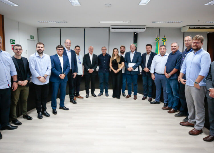 Governo de Sergipe se reúne com Grupo Piracanjuba para apresentação de unidade fabril da empresa em Nossa Senhora da Glória