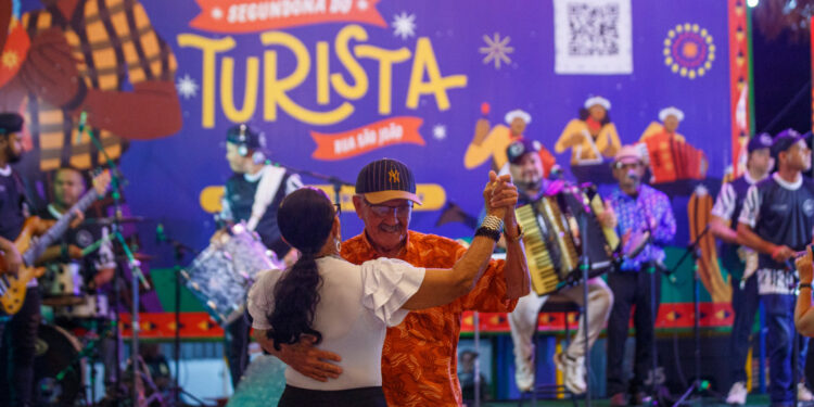 Rua São João inicia programação de junho com valorização do forró tradicional nesta segunda-feira, 2