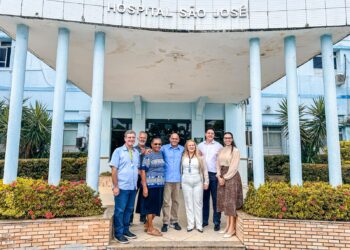 Vereador Alex Melo visita Hospital São José e conhece a estrutura da instituição