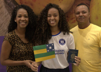 Pais de alunos contemplados pelo Sergipe no Mundo compartilham seus sentimentos à véspera do embarque