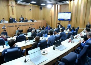 Diálogo histórico e vitória coletiva: Câmara de Aracaju aprova reforma da previdência dos servidores