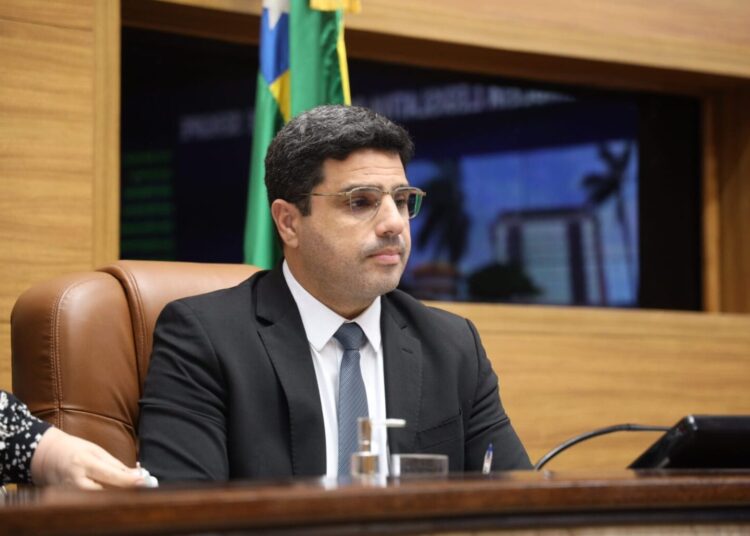Jeferson Andrade defende que recursos aprovados irão garantir investimentos em infraestrutura e modernização da gestão pública
