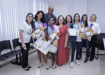 Estudantes da rede municipal de Aracaju participam de concurso artístico do Ministério Público do Trabalho e são homenageadas