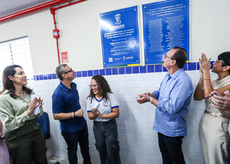 Governo do Estado entrega 76ª obra da Educação em Sergipe com reforma e ampliação do Colégio Ivo do Prado