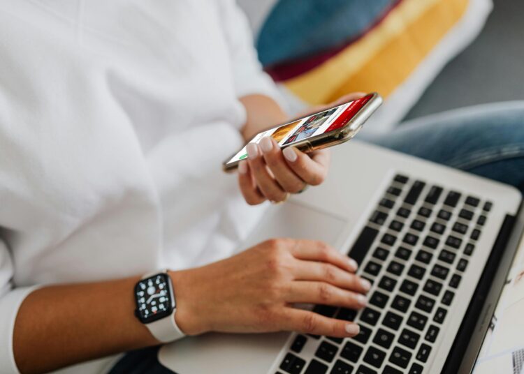 Valor Imobiliária: Inovação e Liderança em Imóveis no Site e APP