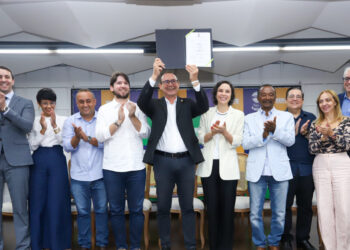 Governo de Sergipe sanciona lei que garante abono do Fundef para mais de 18 mil professores da rede estadual