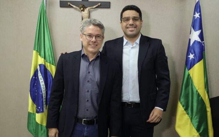 Jeferson Andrade destaca papel do Senador Alessandro Vieira na rejeição da PEC da blindagem