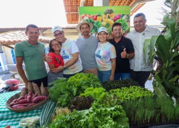 GOVERNADOR EM ITABAIANINHA