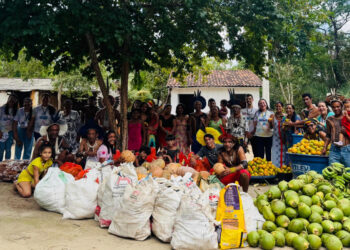 Governo de Sergipe entrega de 2,5 toneladas de alimentos e realiza escuta ativa na comunidade indígena Fulkaxó