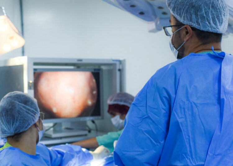 Opera Sergipe alcança marca de 100 cirurgias de endometriose e transforma a vida de mulheres em todo o estado