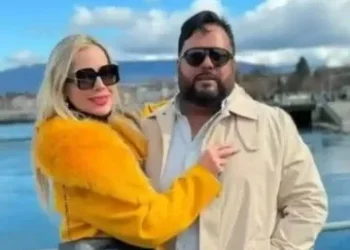 Médica acusada de tramar morte do marido é encontrada morta horas após retornar ao presídio