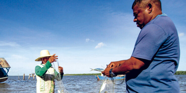 Inscrições para o programa Mão Amiga Pesca Artesanal começam nesta terça-feira, 28