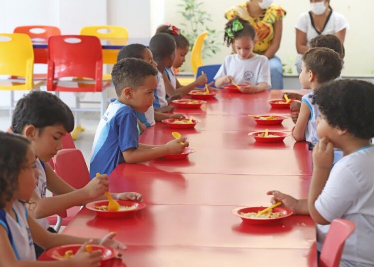 Auditoria da CGM comprova: alimentação escolar na rede municipal de Aracaju é nota 10