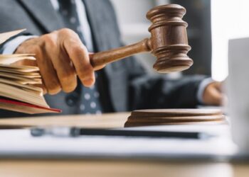 Justiça mantém prisão preventiva de médico investigado por crimes sexuais em Aracaju