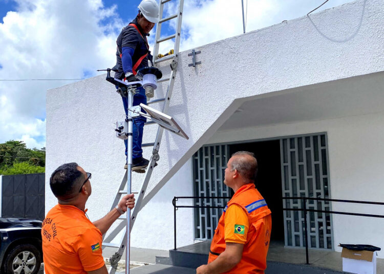 Governo amplia a rede de estações meteorológicas do Estado