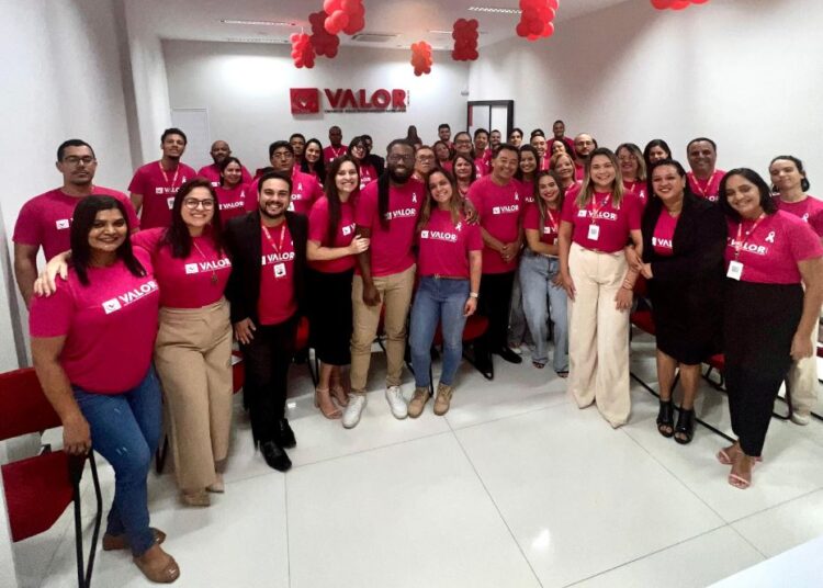 Outubro Rosa: A Valor também veste rosa pela vida