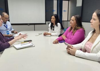 SerMulher e Sebrae debatem parceria para fortalecer o empreendedorismo feminino em Aracaju