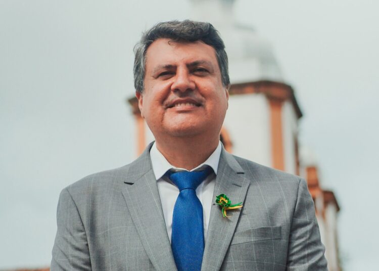 Mesmo com as dificuldades que vivem os municípios brasileiros!O prefeito André graça continua desenvolvendo e crescendo Estância