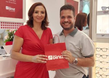 As Óticas Diniz Reinauguram Loja no Bairro São José com Novo Espaço e Promoção Especial