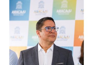 Ricardo Marques comemora aprovação, na Câmara, de projetos enviados pela prefeitura para reestruturar carreiras