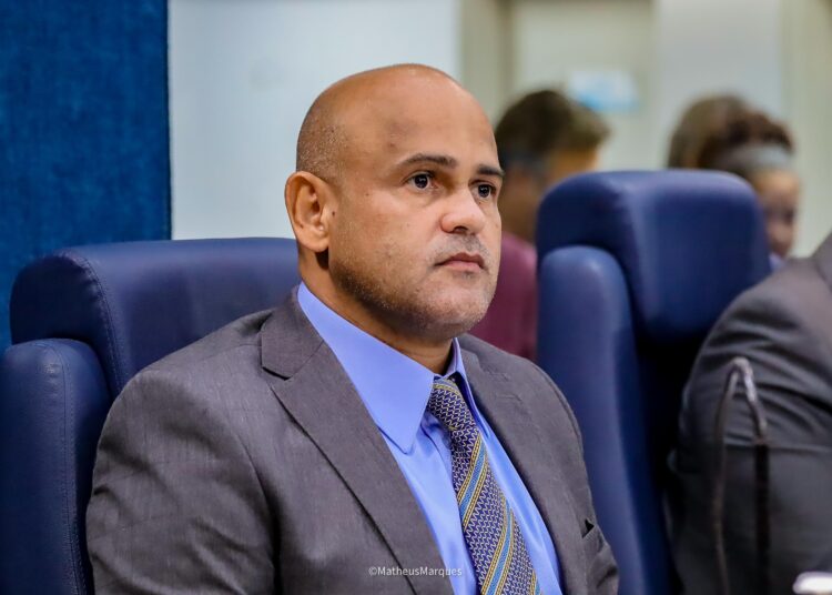 Vereador Alex Melo vota a favor de Projeto que muda nome da Guarda Municipal de Aracaju para Polícia Municipal