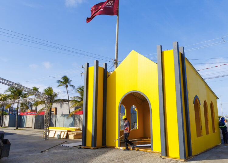 Vila do Natal Iluminado 2025 entra na fase final de montagem para abertura nesta sexta-feira, 5