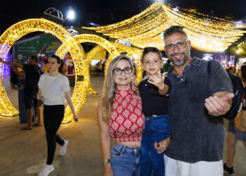 Vila do Natal Iluminado 2025 é aberta com aprovação de sergipanos e turistas