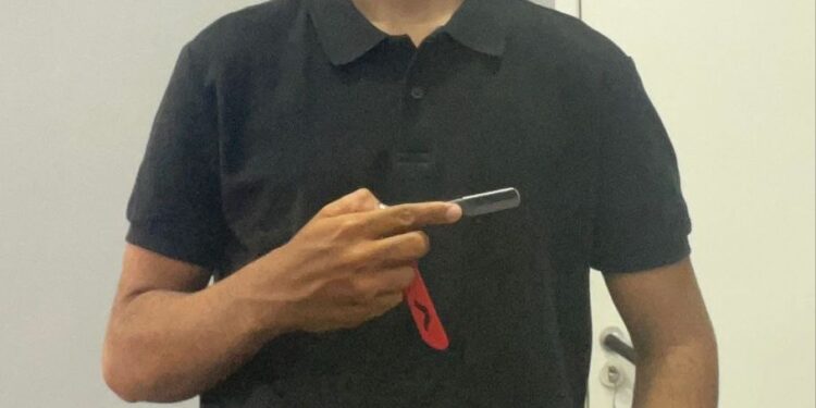 Dilsinho agora faz parte da equipe da Barbearia por Assinatura