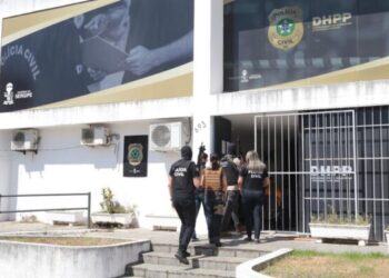 Suspeito de matar farmacêutico em Aracaju se entrega à polícia após repercussão na imprensa