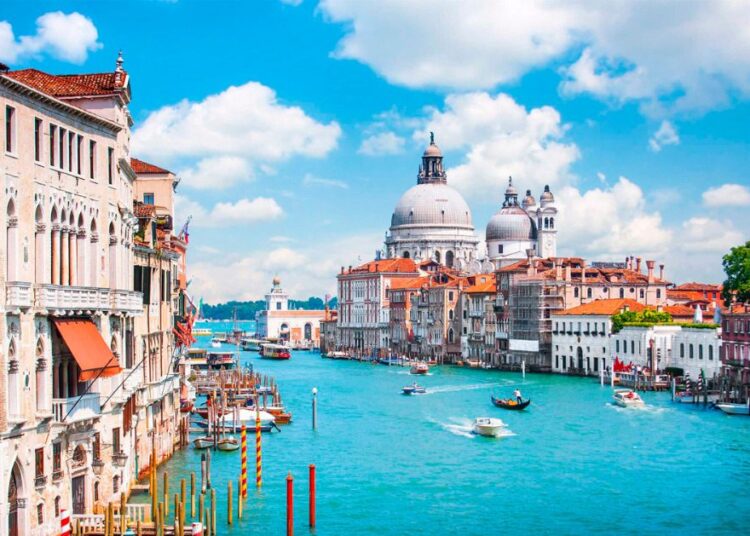 Verão Europeu movimenta turistas sergipanos em busca de experiências internacionais