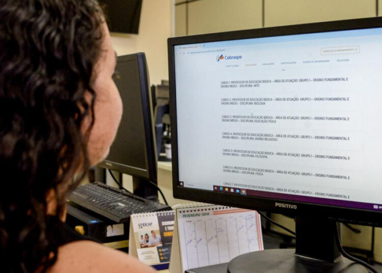 Governo divulga resultados de provas do concurso para professor da rede estadual de Sergipe