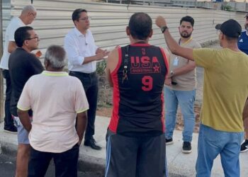 Ricardo Marques retoma agenda nas ruas após pronunciamento sobre rompimento político