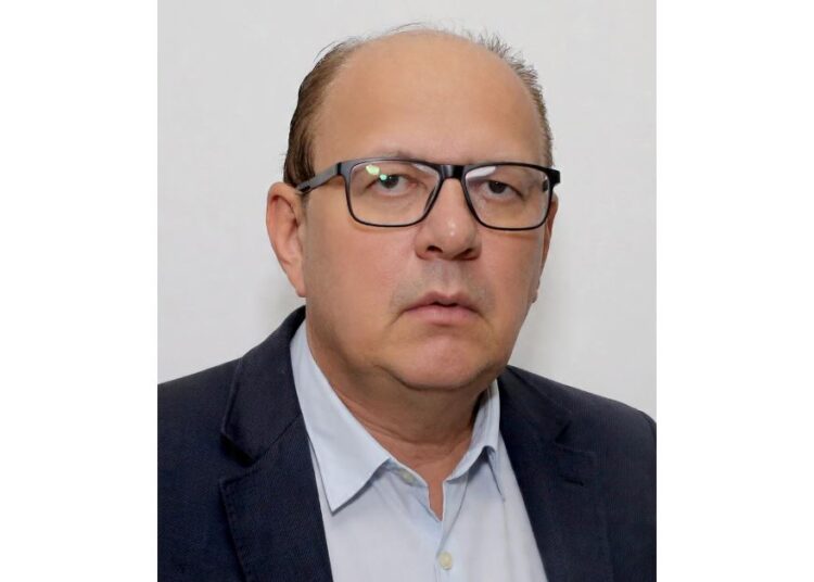 Desenvolvimento e Dependência: Uma Reflexão sobre a Economia Brasileira
