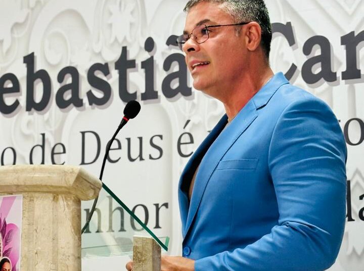 Christian Menezes dos Santos é Destaque em Sessão Solene no Município de Neópolis
