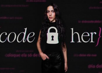 O Boticário lança movimento ‘Code Her’ para conscientizar mulheres a denunciar e agir contra crimes de manipulação de imagens digitais 