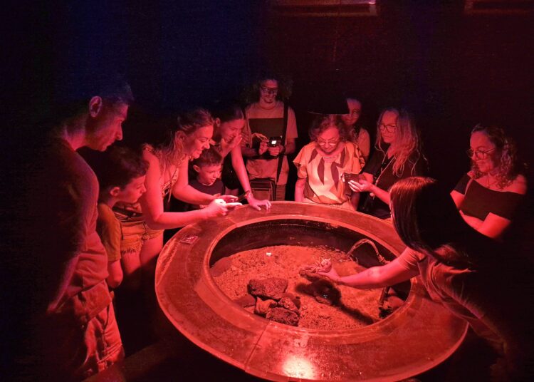 Uma viagem às profundezas: Submarino Amarelo retorna e revela os segredos do oceano