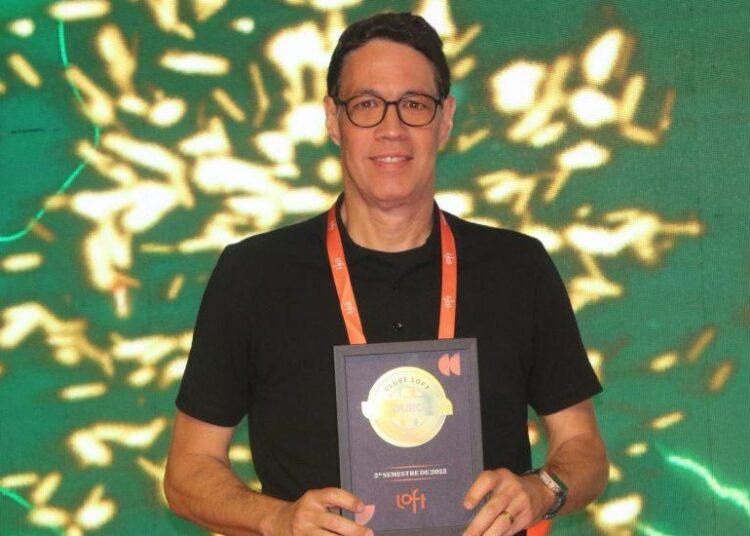 Cohab Premium conquista categoria Ouro na Convenção Loft/Portas 2026, em São Paulo