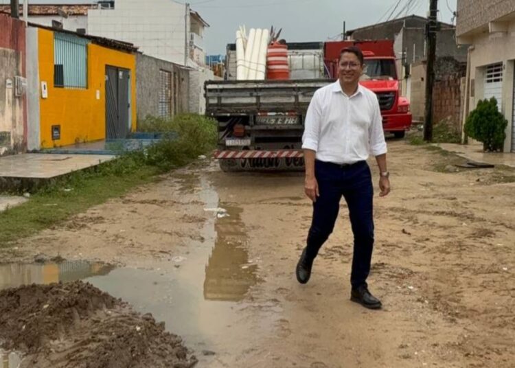 Ricardo Marques cobra revisão do contrato da Iguá e apresenta propostas para a crise do saneamento em Sergipe