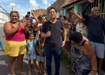 Ricardo Marques protocola representação no MP e pede indenização por danos morais contra Iguá por falhas no abastecimento de água