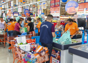 Setor de comércio e serviços avança em Sergipe, aponta IBGE