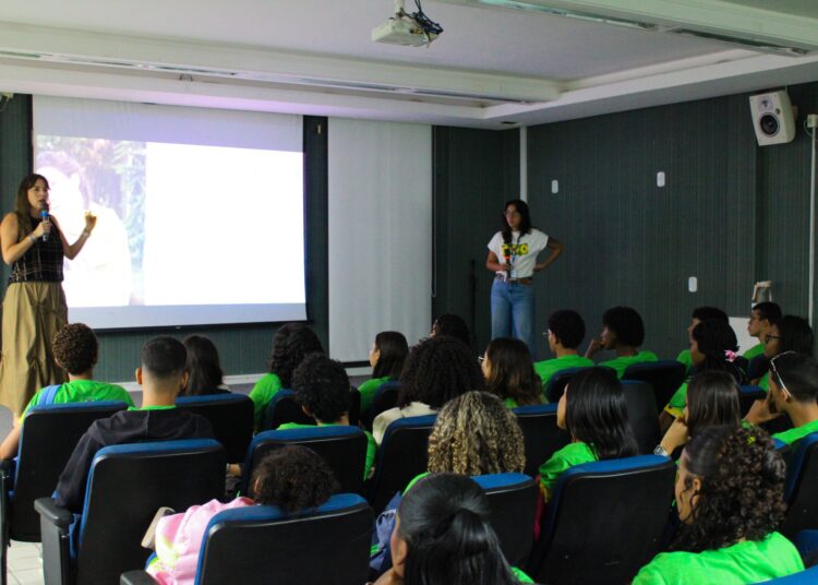 “Um olhar para os relacionamentos”: palestra no ILBJ debate violência e respeito às mulheres