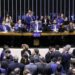 Após repercussão negativa, Centrão e extrema direita recuam de proposta que ampliava jornada para até 52 horas
