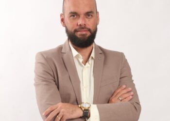 Especialista aponta como proteger empresas da alta nos seguros e planos de saúde