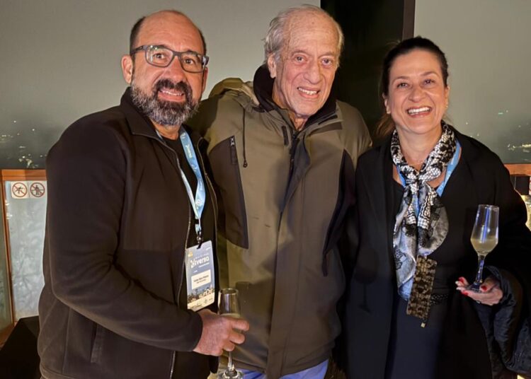 Agente de viagens Carol Asencio participa de workshop em Campos do Jordão