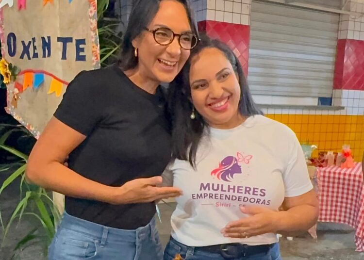 Cecília Marques prestigia Feira das Mulheres Empreendedoras em Siriri e reforça compromisso com a valorização feminina