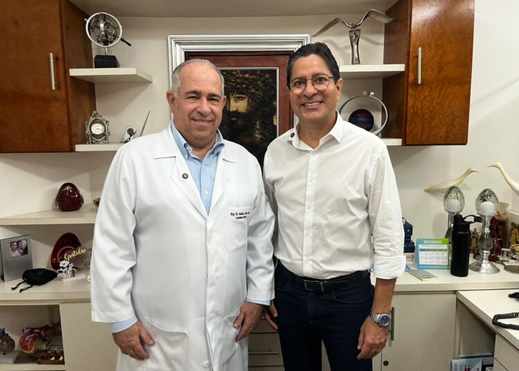 Ricardo Marques visita médico e pesquisador Antônio Carlos Sobral Sousa e debate os desafios da saúde em Sergipe